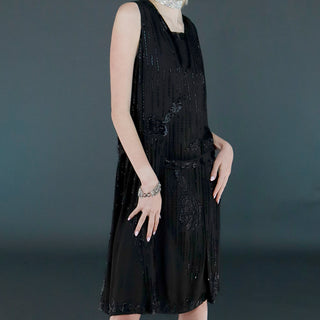 1920s Vintage Flapper Beaded Black Sleeveless Vintage Evening Dress