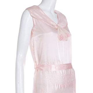Vintage 1920s Pink Satin Sleeveless Dress with Belt and Organza Bow Size XS/S