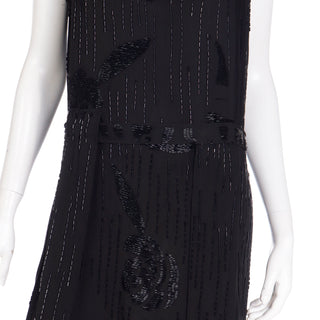 Nice 1920s Vintage Flapper Beaded Black Sleeveless Evening Dress