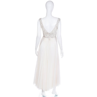 1960s Beaded White Silk Chiffon Evening or Wedding Dress Size XS