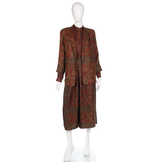 1970s Anne Klein Paisley Print Silk Vintage 3 Pc Skirt Blouse & Jacket Outfit