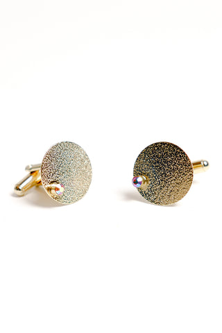 Chicago vintage gift set for him with textured gold cuff links with small stone