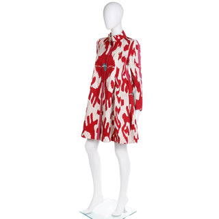 2015 Runway Emporio Armani Red Ikat Print Jacket with fit and flare silhouette