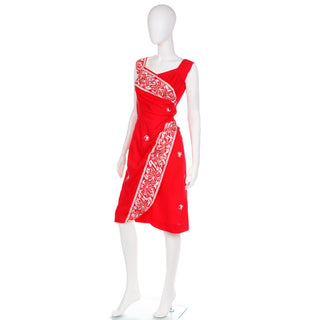 1950s Peggy Wood Honolulu Vintage Red Sarong Tropical Dress Hawaii