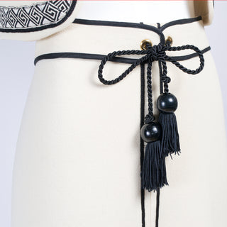 1970's belt with black bead and tassel 