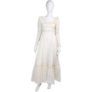 Bianchi Vintage Ivory Eyelet Boho Wedding Dress Victorian Style
