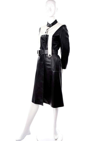 1970s Mod Black & White Leather Vintage Coat w/ Belt 4/6