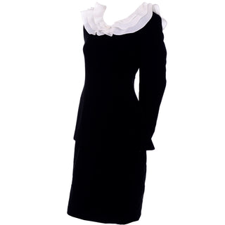 Carolina Herrera 3Pc Black Velvet Ruffle Top with ruffled collar Skirt & Pants Suit Deadstock $3250