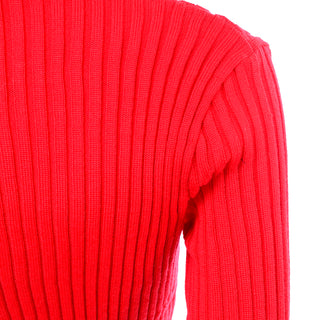 1970s Colin Bright Red Ribbed Turtleneck Sweater Size Medium