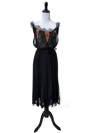 1940s Giddings Cincinnati Vintage Dress 40" Bust SOLD - Dressing Vintage