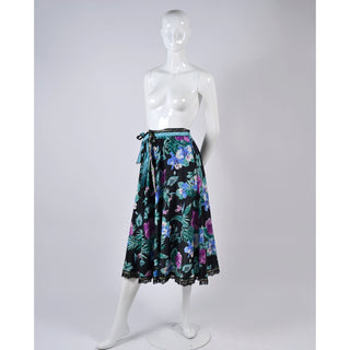 1980s Giorgio di Sant'angelo Skirt in Black Cotton Floral Print w Sequins vintage