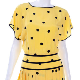 1980s Nipon Boutique Vintage Yellow and Black Polka Dot Silk Dress Pleated skirt