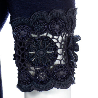 2007 Oscar de la Renta 2pc Black Skirt & Jacket Suit w Crochet Lace Floral applique