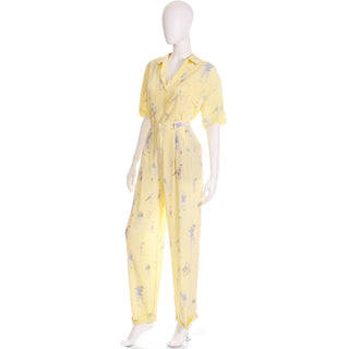 Novelty Print 1980s Ralph Lauren Silk Pants & Blouse Outfit in Yellow Golfers Print