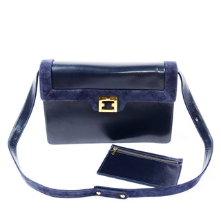 Ferragamo Vintage Navy Blue Leather Shoulder Bag - Modig