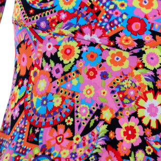 Vintage Gianni Versace Fall 2002 Mod Flower Power Print Jersey Dress Multicolored