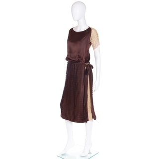 1920s Vintage Brown Pleated Silk Dress with Fine Lace Sleeves
