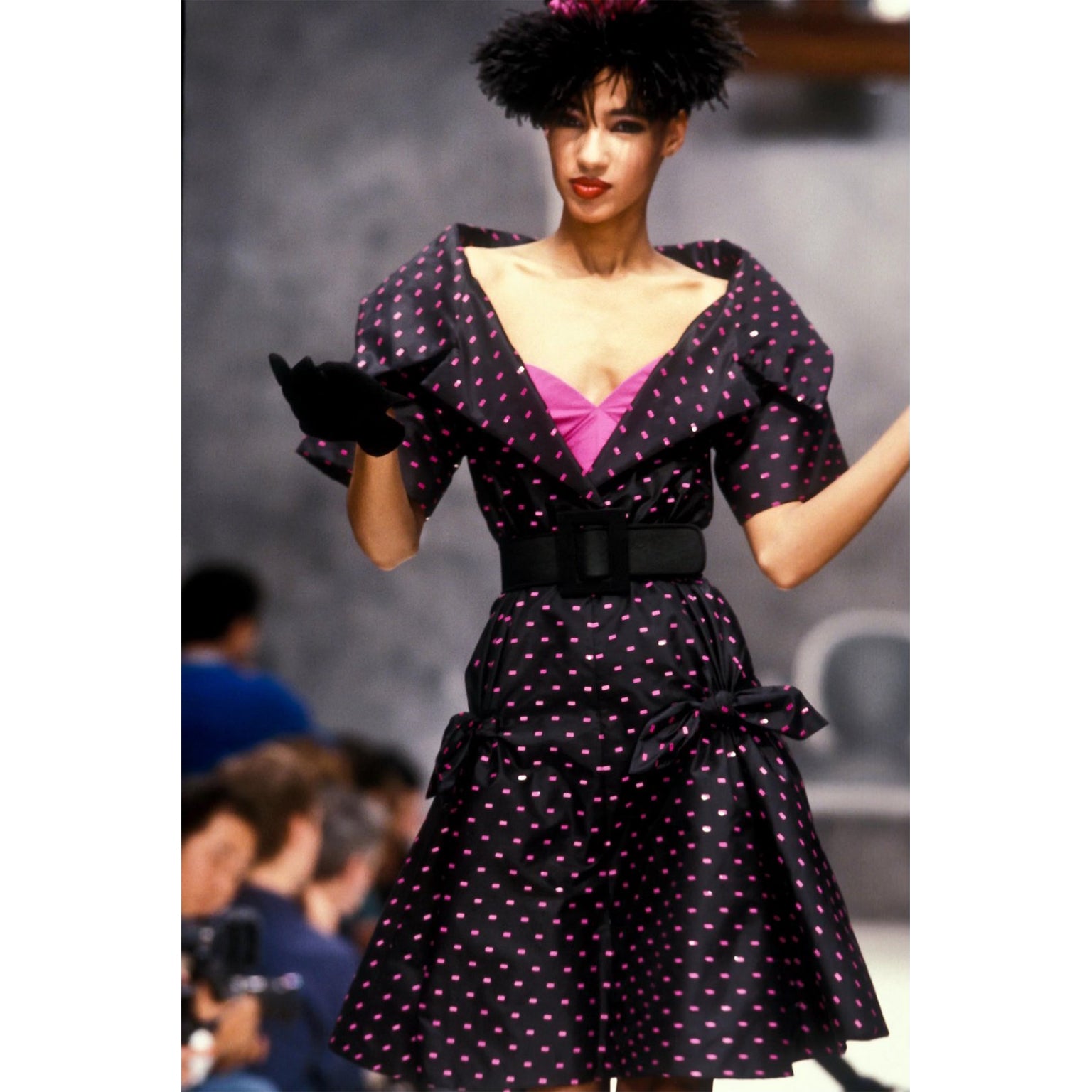 1987 Christian Dior Couture Pink Evening Dress W Black Crystals Modig 1987 Christian Dior Couture Pink Evening Dress W Black Crystals Modig
