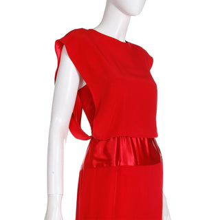 Vintage 1990s Albert Nipon Red Matte Crepe & Satin Evening or Day Dress