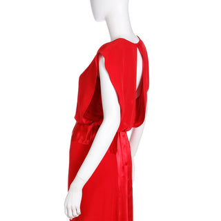 1990s Albert Nipon Red Matte Crepe & Satin Dress W Revealing Back Slit 