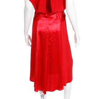 1990s Albert Nipon Red Matte Crepe & Satin Dress W Back Slit Made in USA
