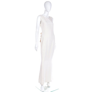 1990s Carolina Herrera Vintage Ivory Silk Crepe Full Length Evening Dress Size 10