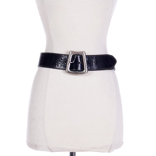 1992 Isaac Mizrahi Black Leather Waist Belt with Abstract Silver Buckle