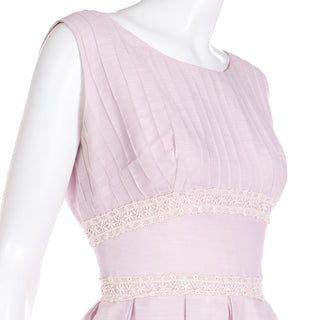 Mid Century Light Purple Cotton Voile Vintage Dress w Lace Trim