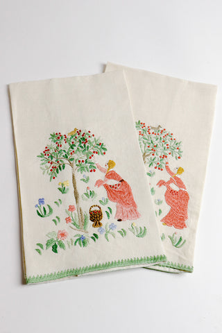 Baroness Rapisardi of Florence Vintage Hand Embroidered Set of 2