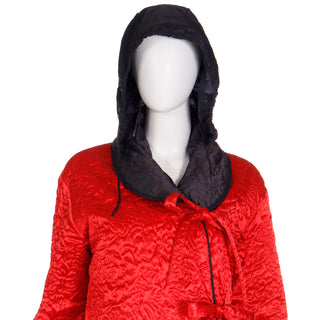 1980s Sonia Rykiel Vintage Reversible Quilted Red & Black Coat W Hood & Pockets Tie Front