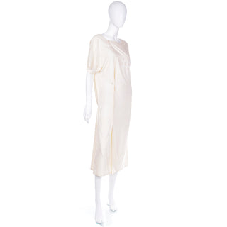 1980s Cream Silk Dress W Figural Embroidery of 1920s Women