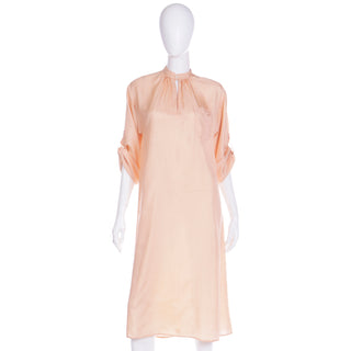 1970s Vintage Peach Day Dress W Band Collar & Rolled Tab Sleeves