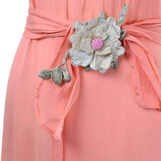 1930s peach silk vintage dress with puff sleeves and belt with a flower applique