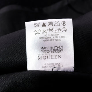 Alexander McQueen Black Wool Sculptured Capelet Jacket The Horn of Plenty Runway 2009