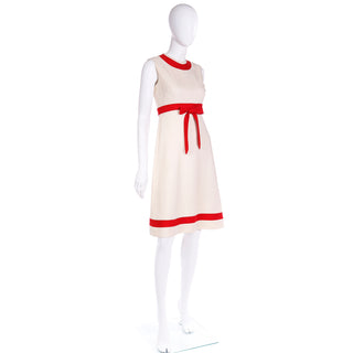 Mod 1960s Anne Fogarty Boutique Vintage Cream & Red Sleeveless Dress