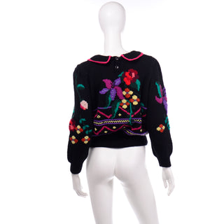 1980s Berek Vintage Multicolor Floral Sweater With Peter Pan Collar colorful