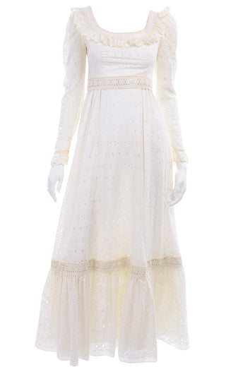 Bianchi Vintage Ivory Eyelet Boho Wedding Dress