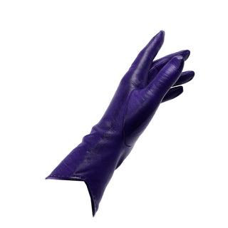 1980s Luxurious Vintage Bill Blass Purple Leather Silk Lined Gloves