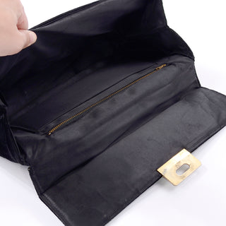 1950s Bobbie Jerome Black Velvet Handbag w/ Bakelite Handle