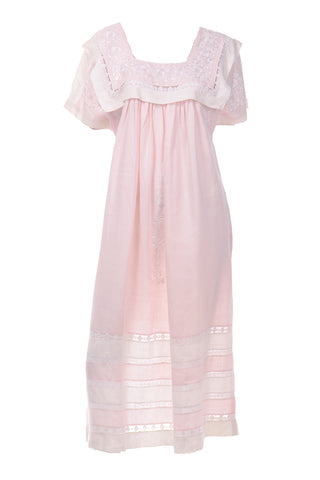 Vintage Pink Linen Dress With White Lace and Embroidery