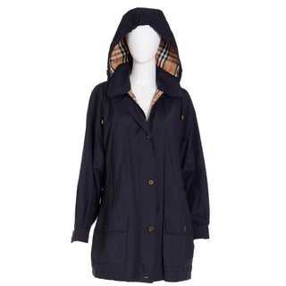 1990s Burberrys Raincoat With Hood & Nova Check Lining Size M/L