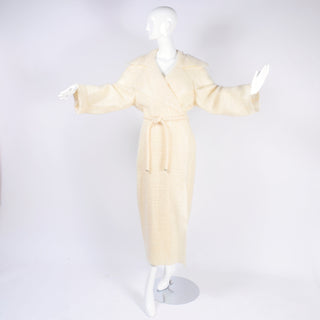 A/H 1998 Chanel Cream Mohair Wool Vintage Coat