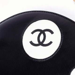 CC Logo Chanel black and white circle handbag