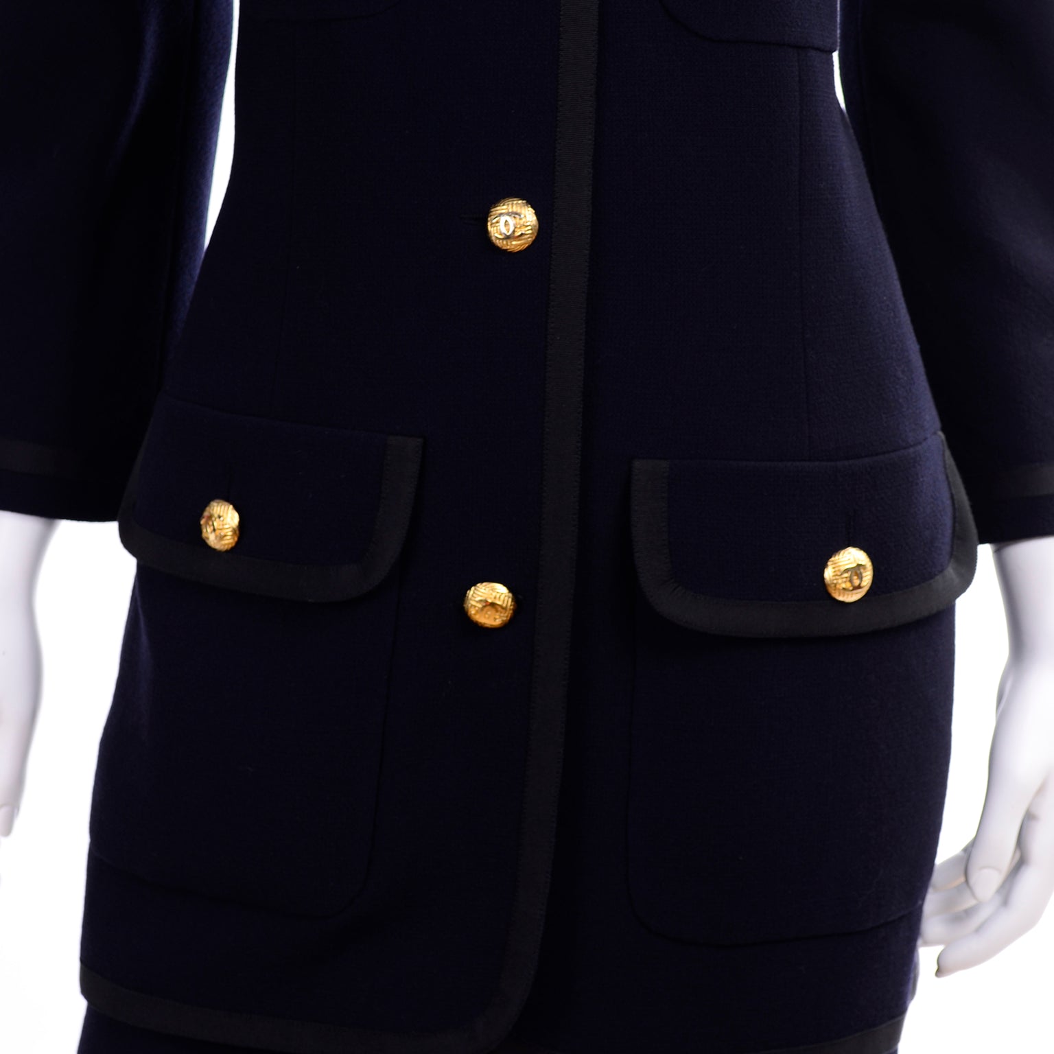 $6320 NEW Chanel SUIT Black JACKET + SKIRT Blazer Coat WOOL SILK CC Grey 36