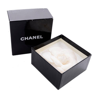 Chanel white flower brooch pin