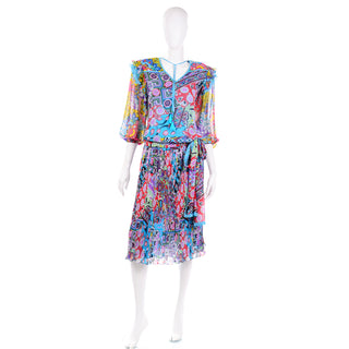 Diane Freis Vintage 1980s Colorful Mixed Pattern Dress W Ruffled Sleeves & belt