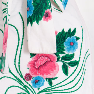 1970s Diane von Furstenberg White Pink & Blue Floral 2pc Dress w Wrap Top Bold flower print