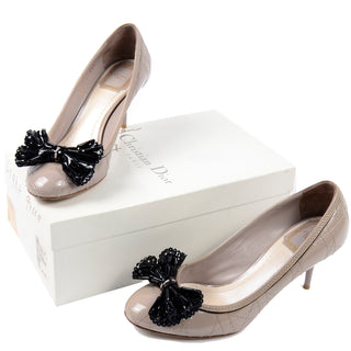 Christian Dior Patent Leather Round Toe Pumps w Black Pierced Bows w heels