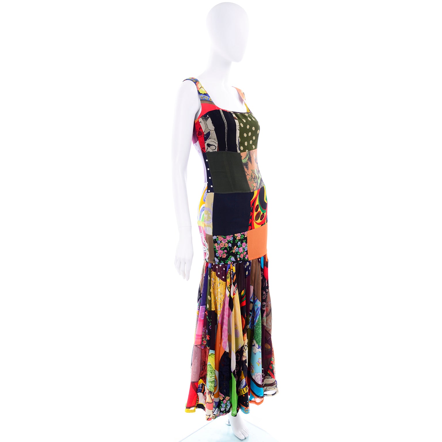 1993 Dolce & Gabbana Vintage Spring Summer Patchwork Print Silk Dress Modig 1993 Dolce & Gabbana Vintage Spring Summer Patchwork Print Silk Dress Modig