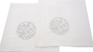 4 Doris Linen and Lace Vintage White Monogrammed Handkerchiefs - Dressing Vintage